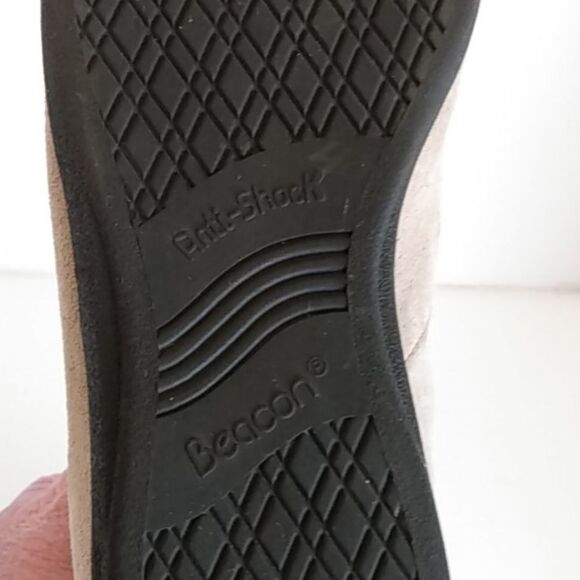 Beacon Suede Embroidered Booties – Taupe – Anti-Shock – W 8.5 - Picture 9 of 12